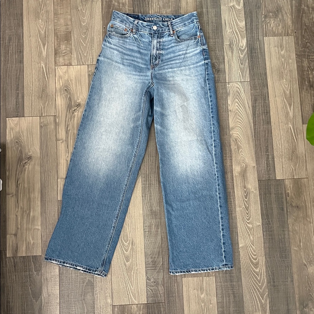 American Eagle Outfitters Curvy Super High Rise Baggy Straight Jeans